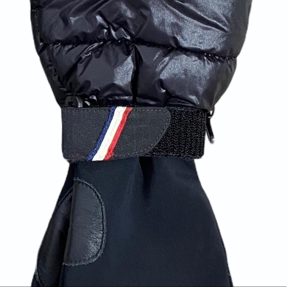 MONCLER Black Long Leather down Puffer Gloves - Picture 6 of 14